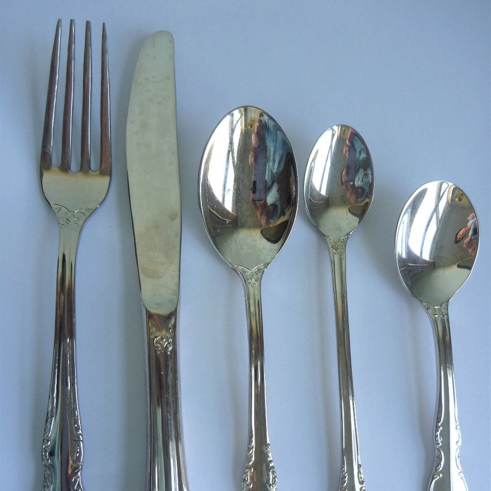 International Silver Company Flatware Set 5 Pieces